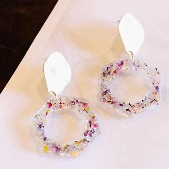 Hexagon Hoop infused w/ Floral Confetti | Statemen - Picture 4 of 8